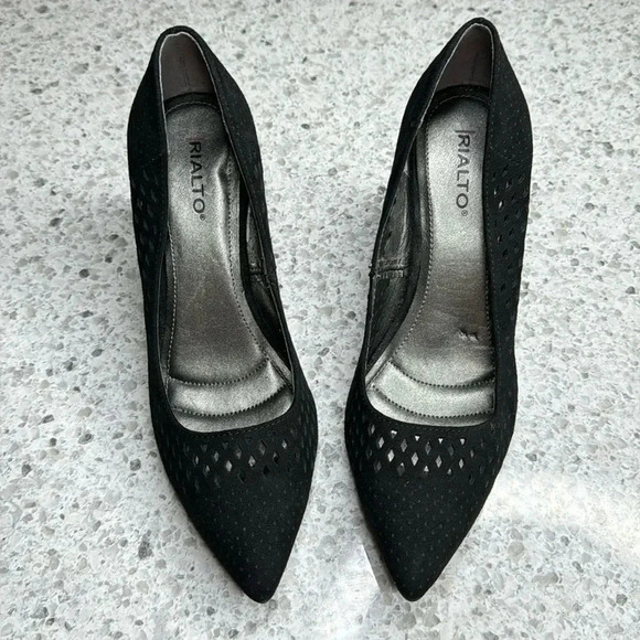 Rialto black cut out heels size 9 never worn - Picture 2 of 5